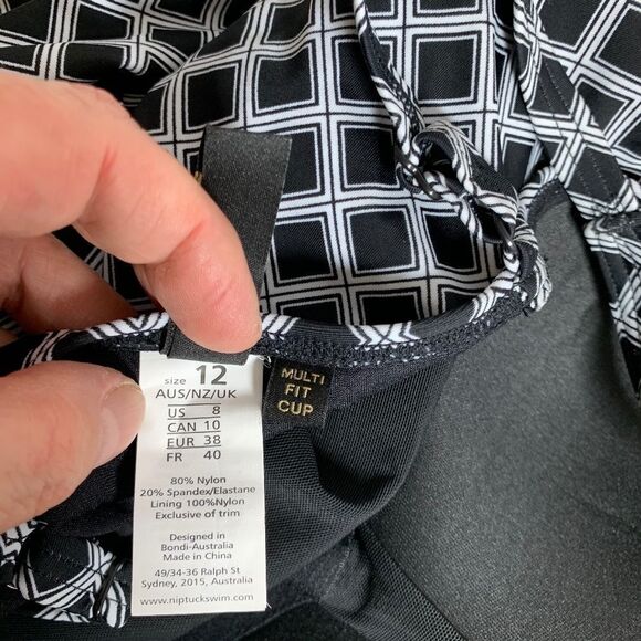 Nip Tuck Swim Ruched Black/White Swimsuit Sz 8 - Picture 4 of 5